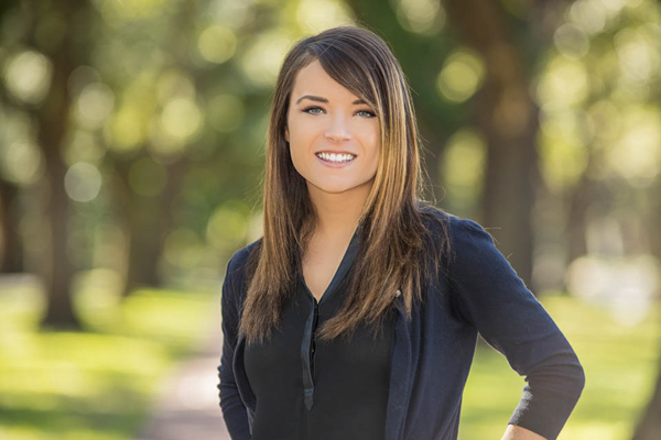 outdoor headshot photography houston